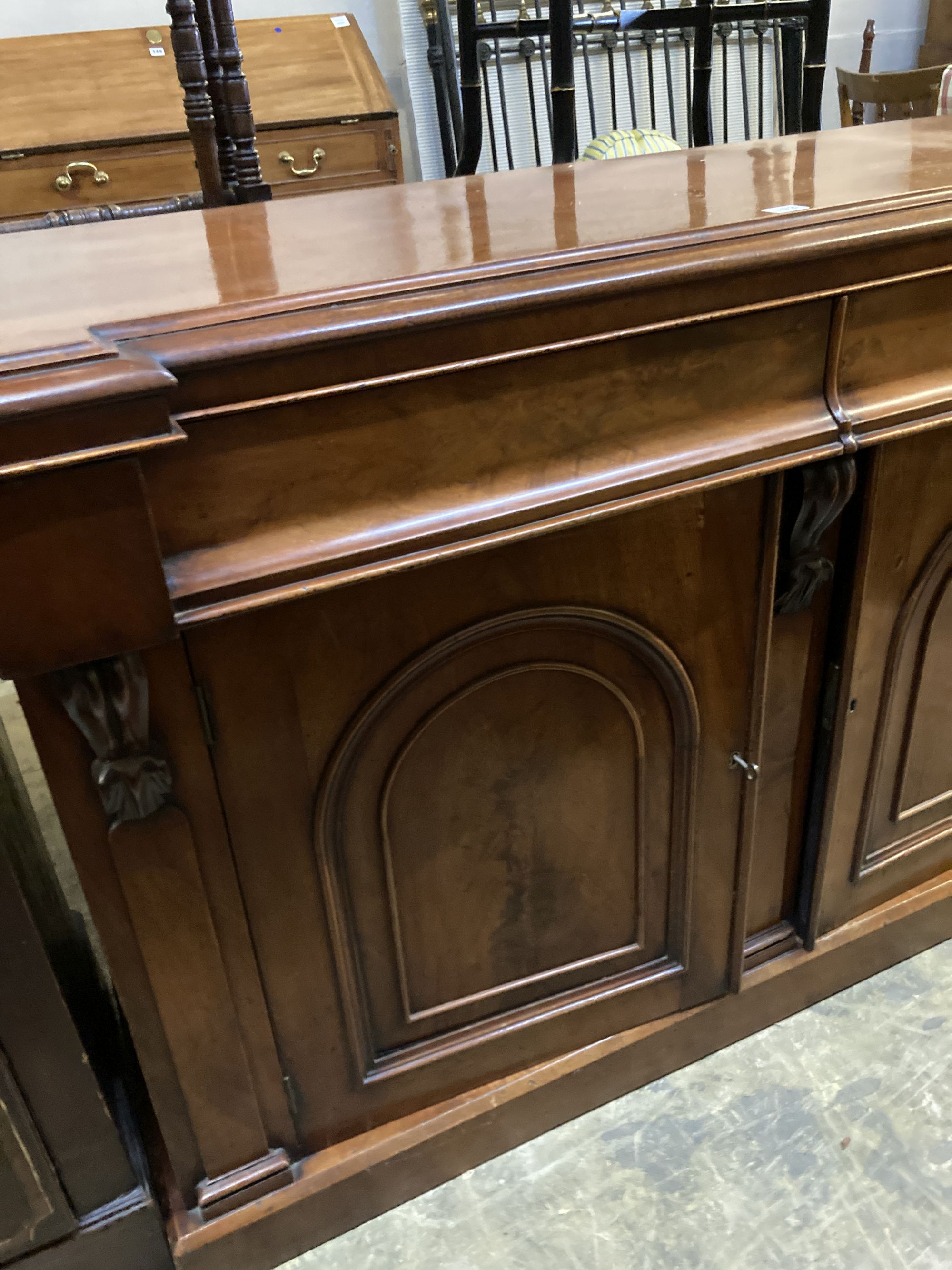 A Victorian mahogany chiffonier, length 136cm, depth 52cm, height 90cm